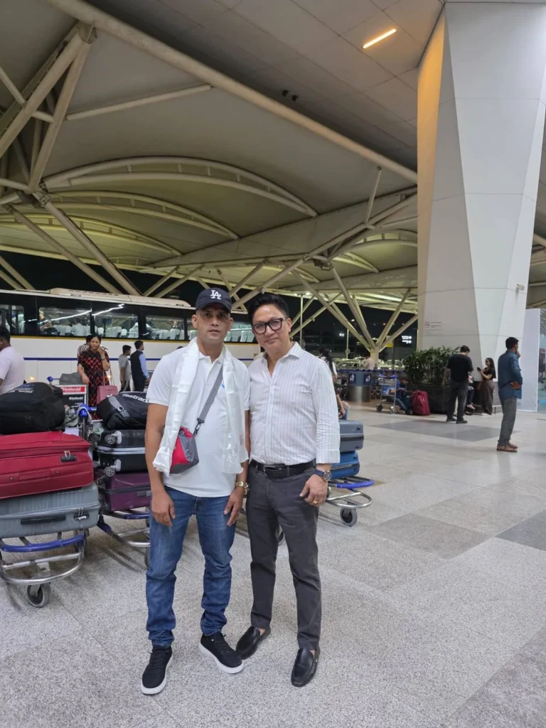 Airport Departure Moment 10
