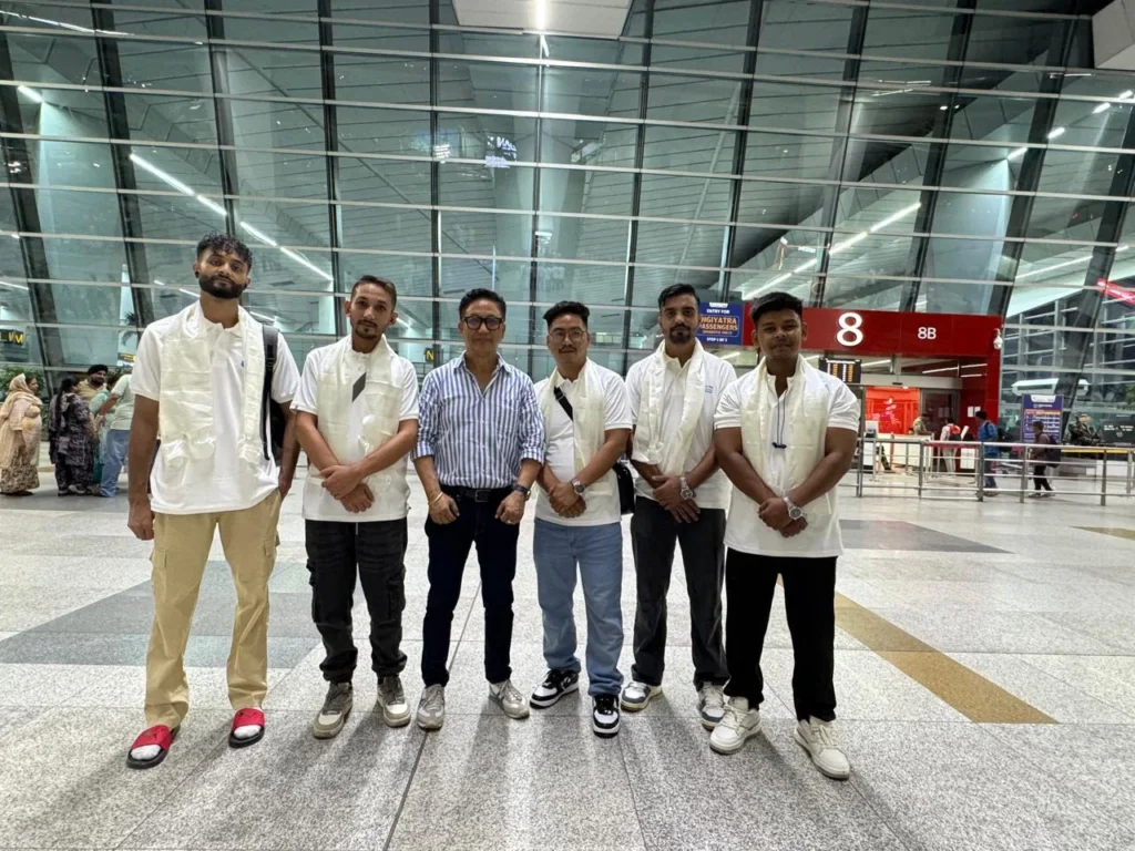 Airport Departure Moment 26